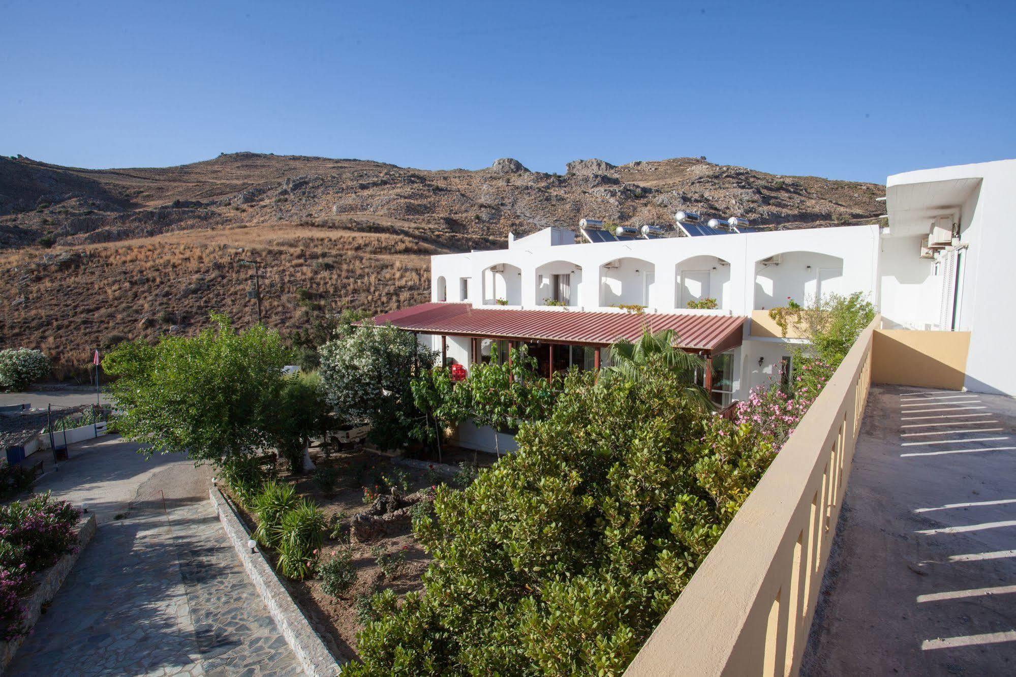 Ammoudi Hotel Damnoni Exterior foto